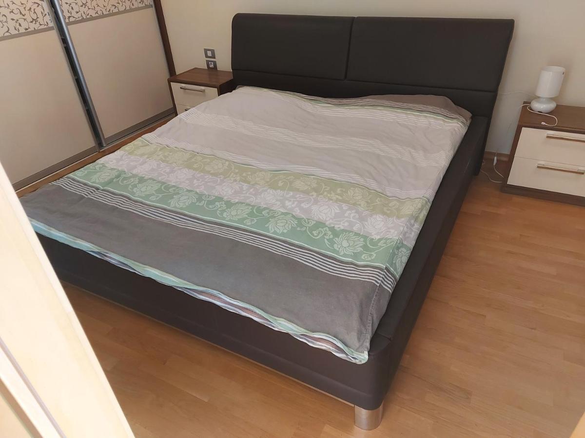 Apartma Klara Izola Esterno foto